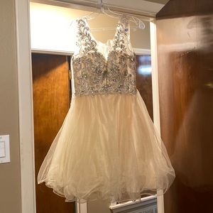 Anny Lee, Tan-Gold Semi-Formal Dress Size Small, only worn once!